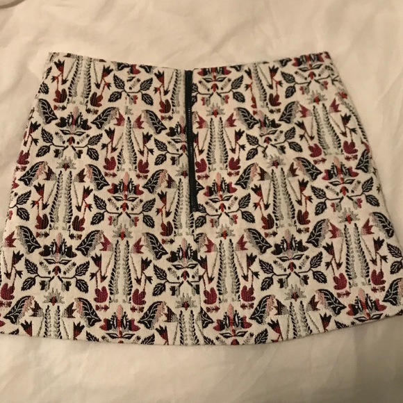 Topshop mini skirt with pockets! - Picture 4 of 6